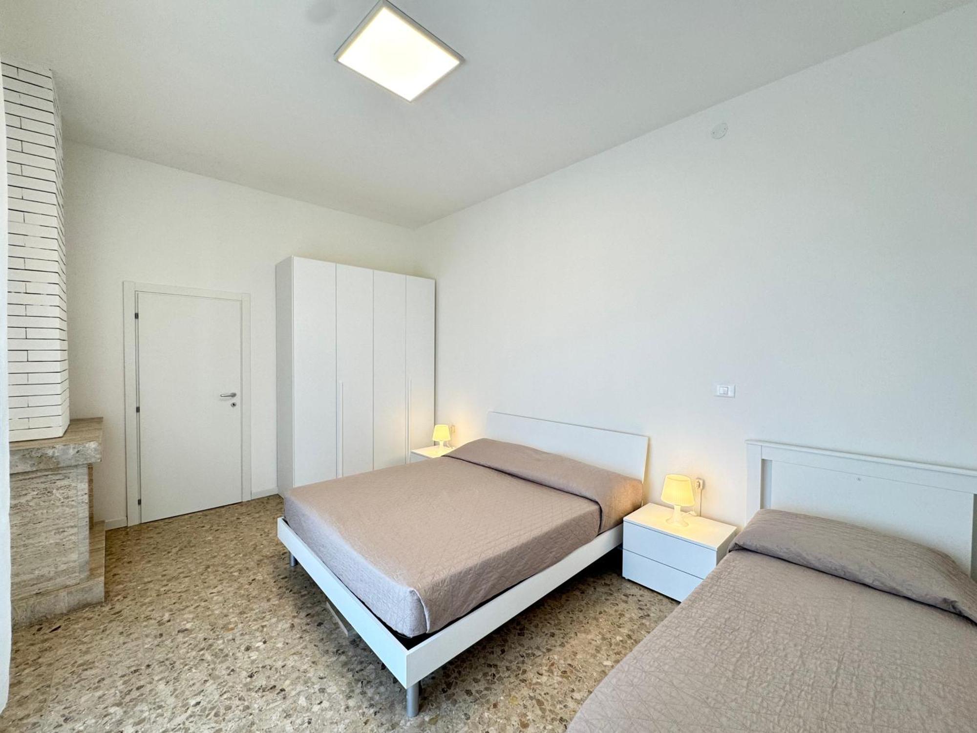 Villa Fronte Mare-Carraro Immobiliare Jesolo - Family Apartments Exterior photo